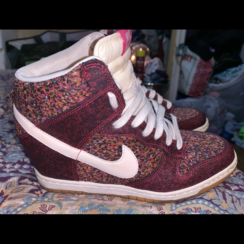 Nike Sky Dunk - Ladies 8
